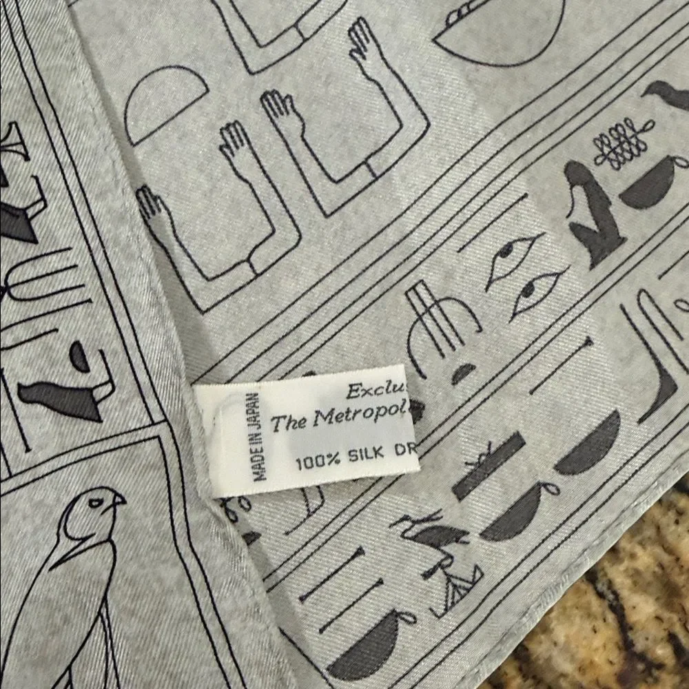 Metropolitan Museum of Art Egyptian Hieroglyph Silk Scarf 21x21 Gray Vintage